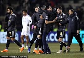 阿什拉夫双响 巴黎圣日耳曼客胜布雷斯特