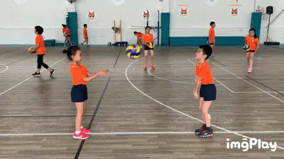 卢卡·莫德里奇在2025年攻入了皇家马德里的首粒进球。 你认为2026年的首位进球者会是谁呢？🧐 来源：Madrid Zone