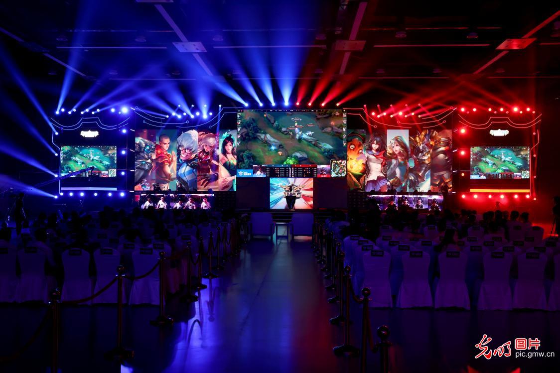 比如在周末 比如在周末